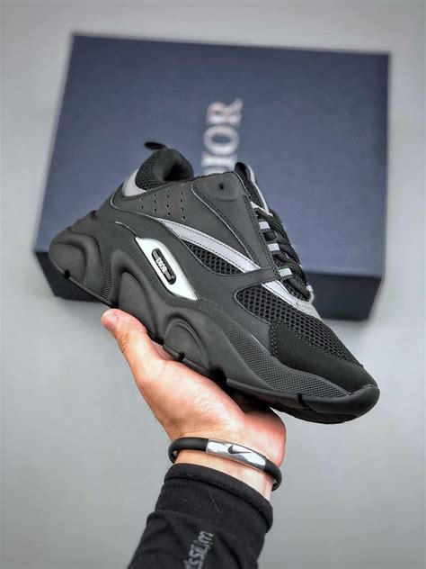 dior b22 replicas